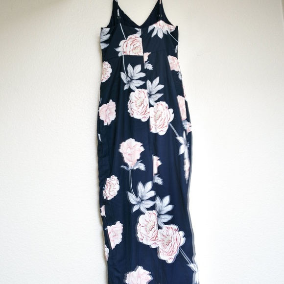 Floral Midi-Dress / Wrap-Around Style - Picture 6 of 8